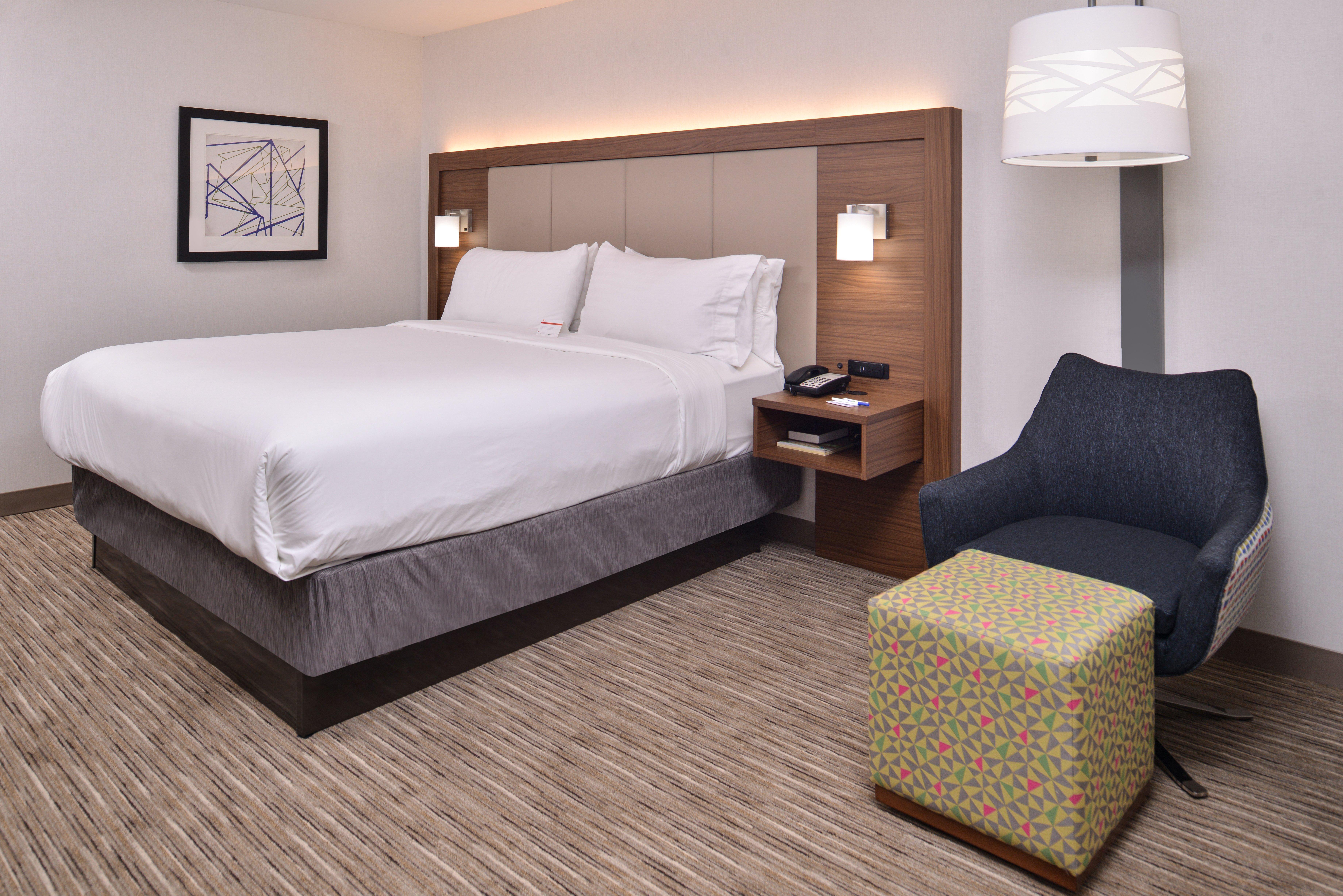 Holiday Inn Express & Suites Lacey - Olympia By Ihg Exterior photo